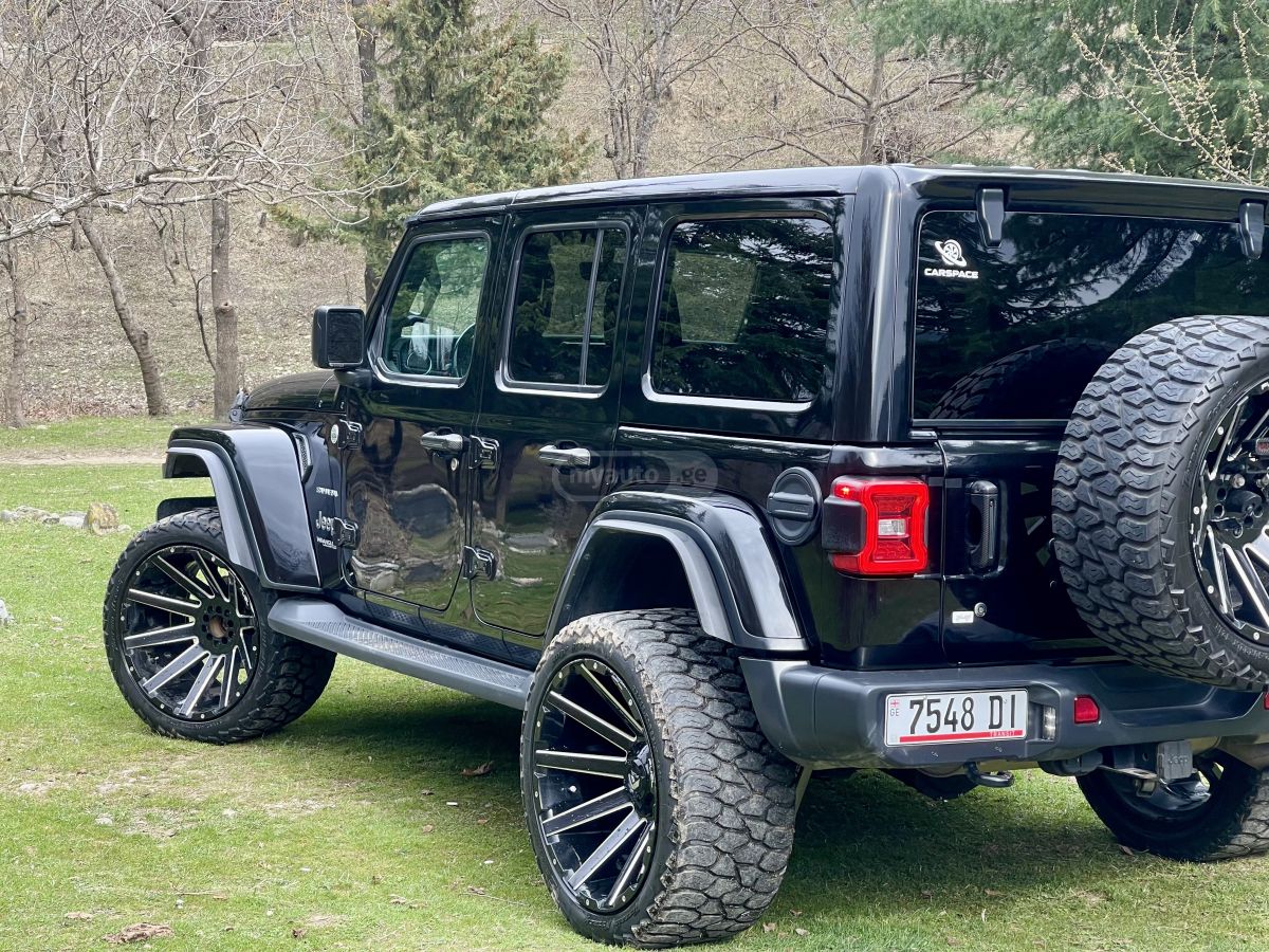 Jeep Wrangler - фото 5