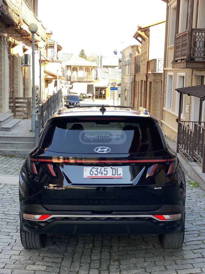 Hyundai Limited 4dr All-Wheel Drive Au — миниатюра 6