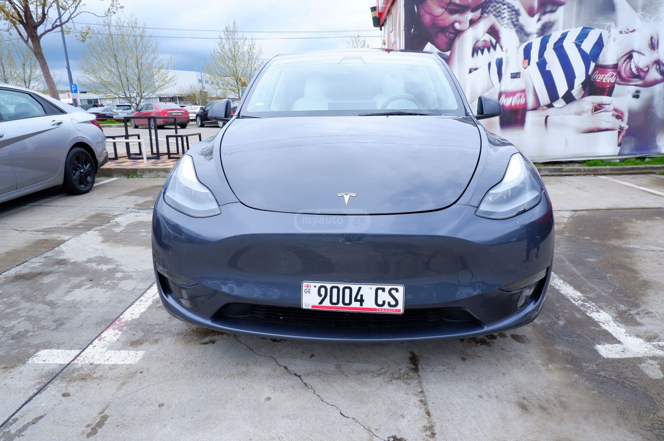 Tesla Model Y 2025 — миниатюра 2