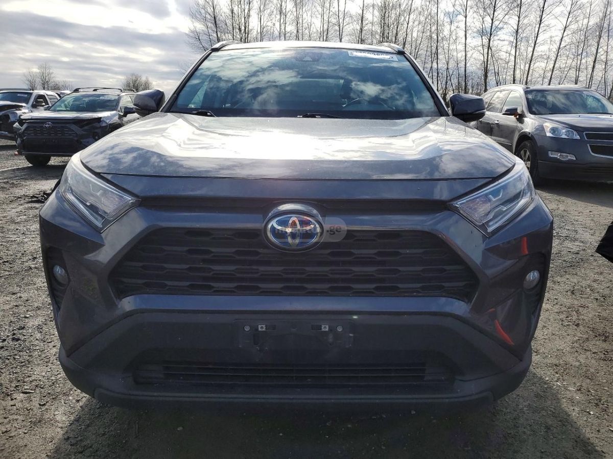 Toyota Rav 4 - фото 4