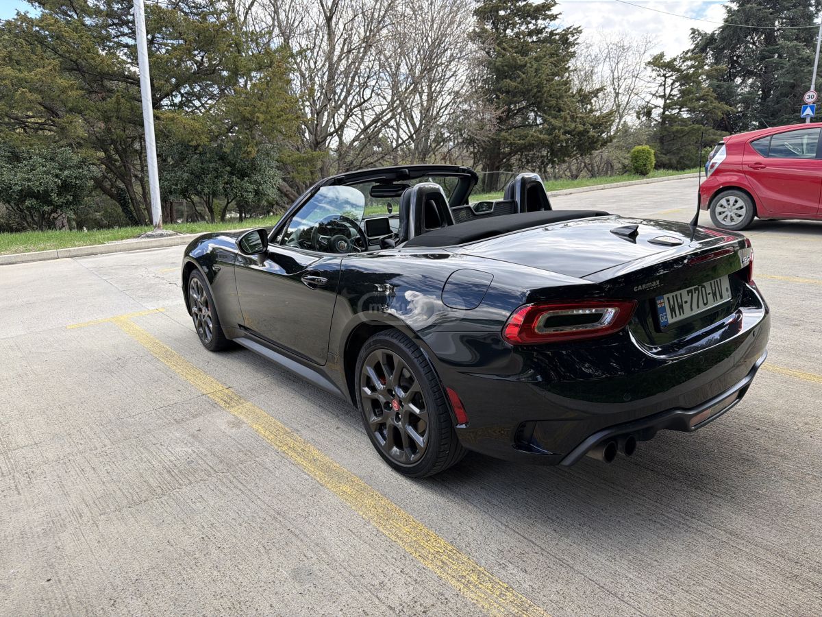 Fiat 124 Spider - фото 5