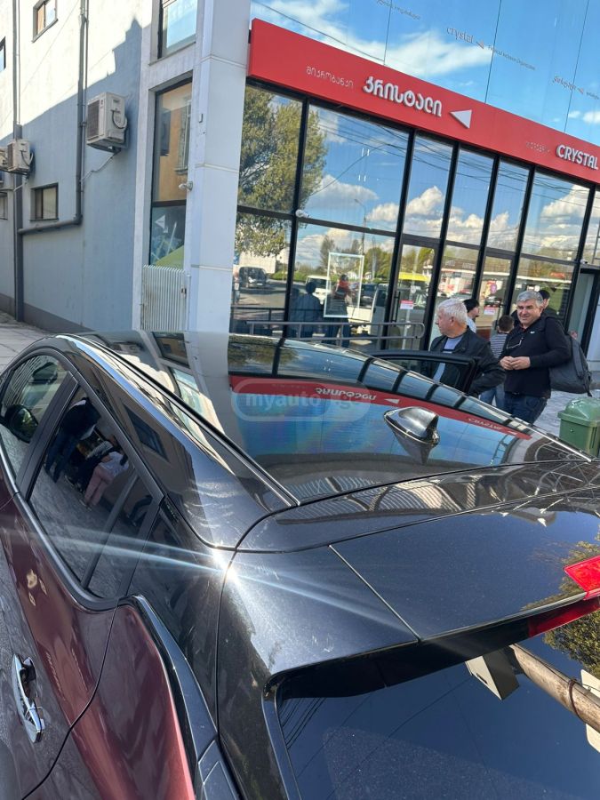 Nissan Leaf - фото 4