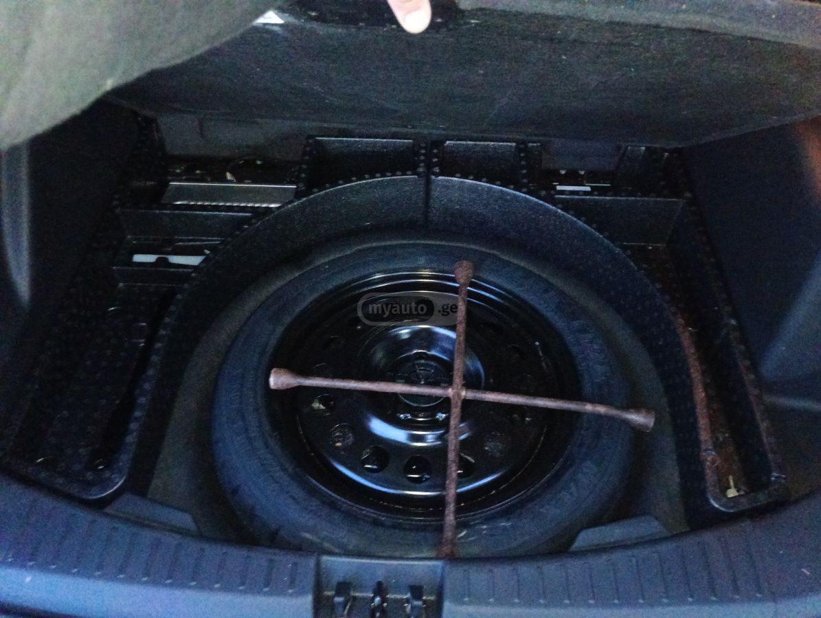 Ford Escape - фото 11