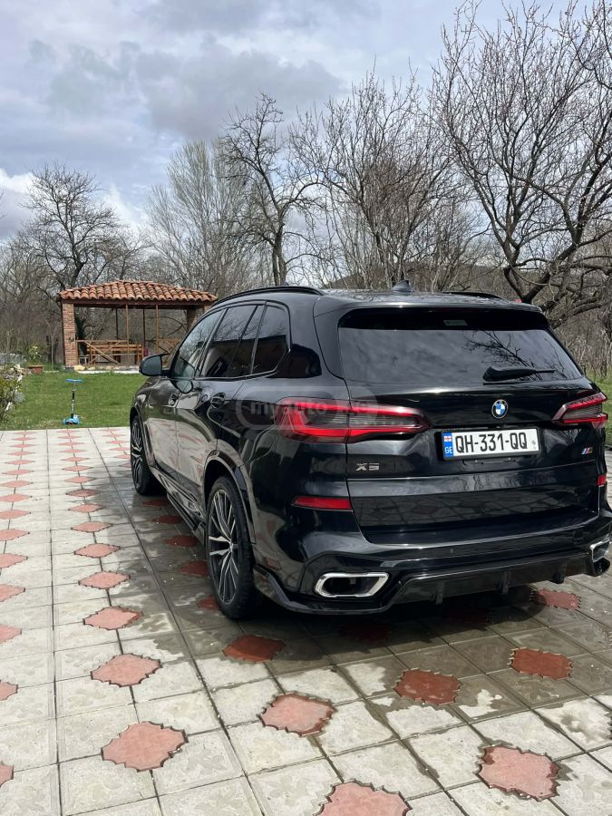 BMW X5 - фото 5