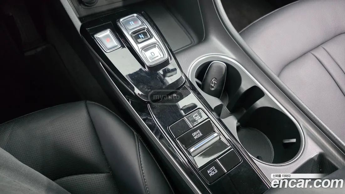 Hyundai Sonata - фото 9