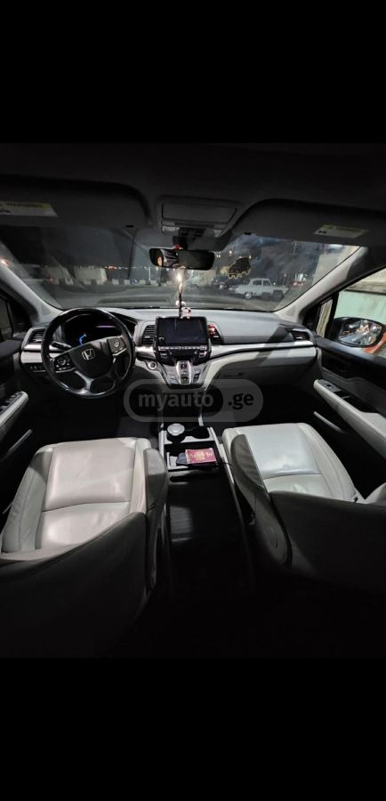 Honda Odyssey - фото 5