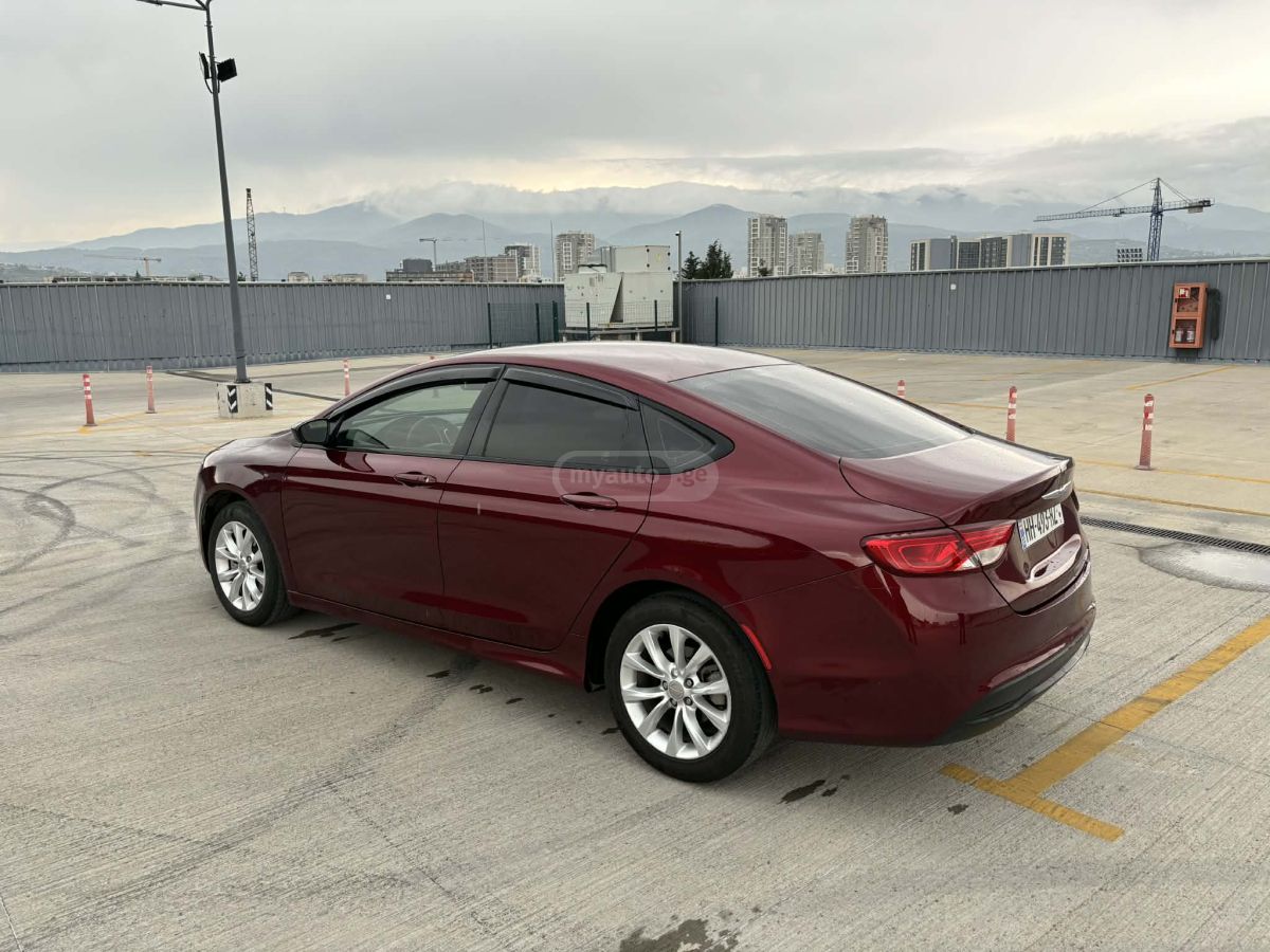 Chrysler 200 - фото 3