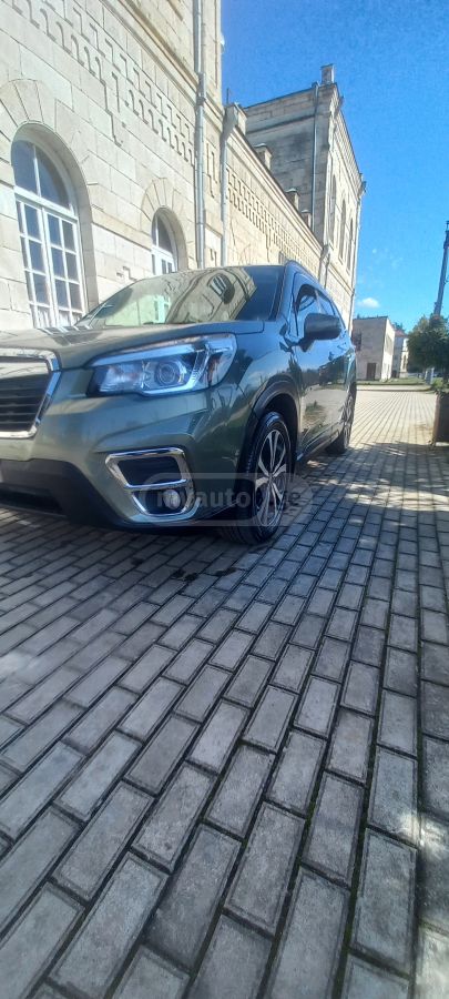 Subaru Limited 4dr All-Wheel Drive CV — миниатюра 12