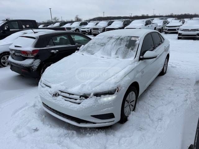 Volkswagen Jetta - фото 3