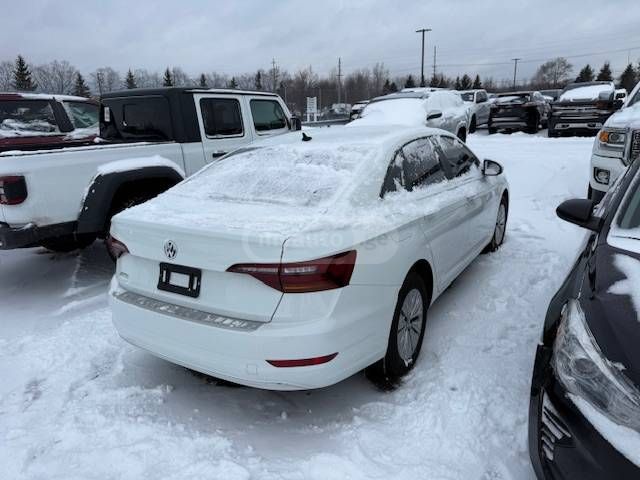 Volkswagen Jetta - фото 5