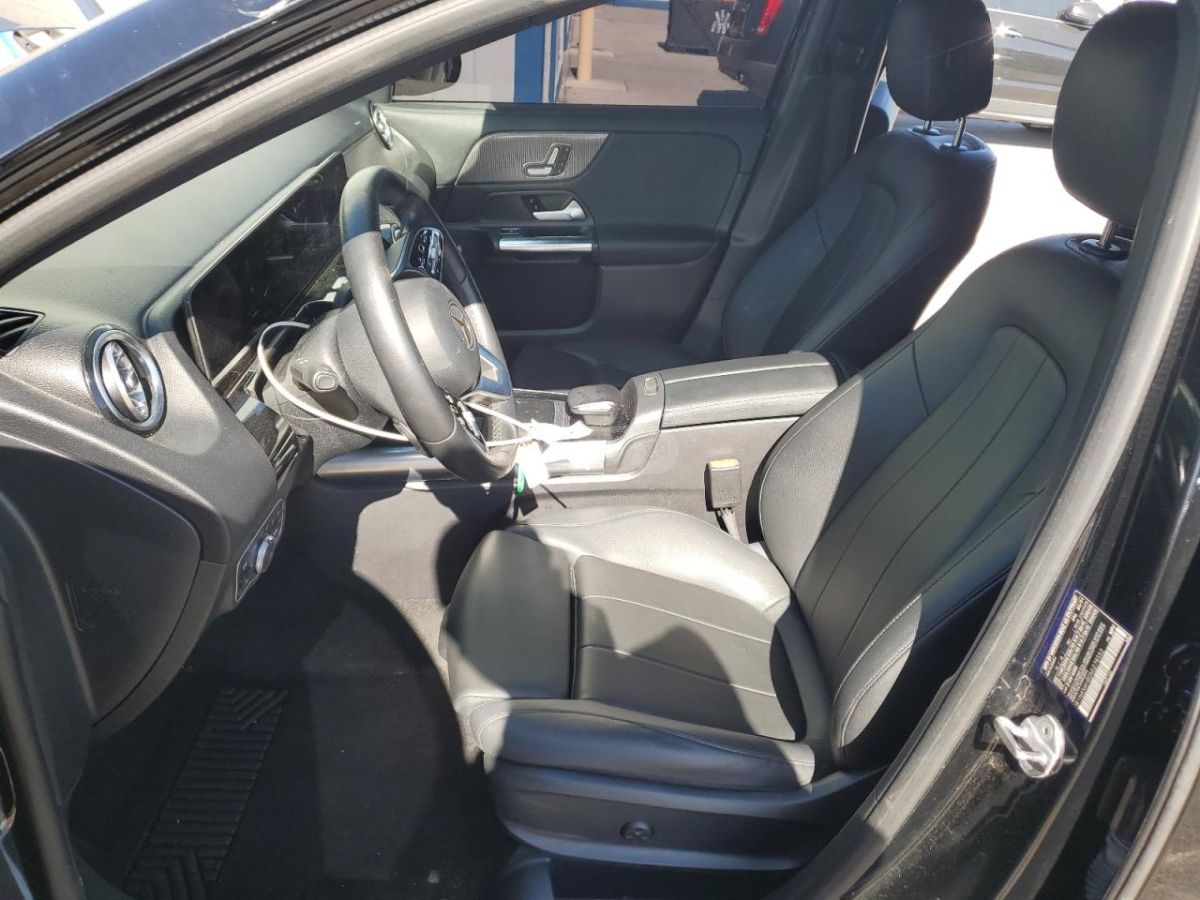 Mercedes-Benz GLA 250 - фото 7