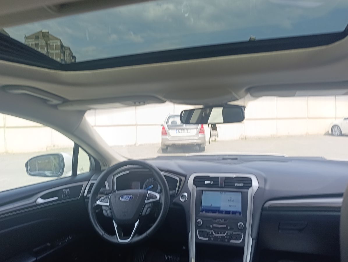 Ford Fusion - фото 5