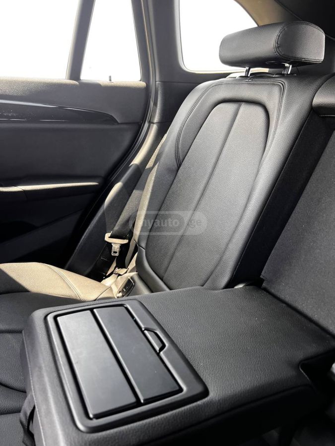 BMW X1 - фото 3