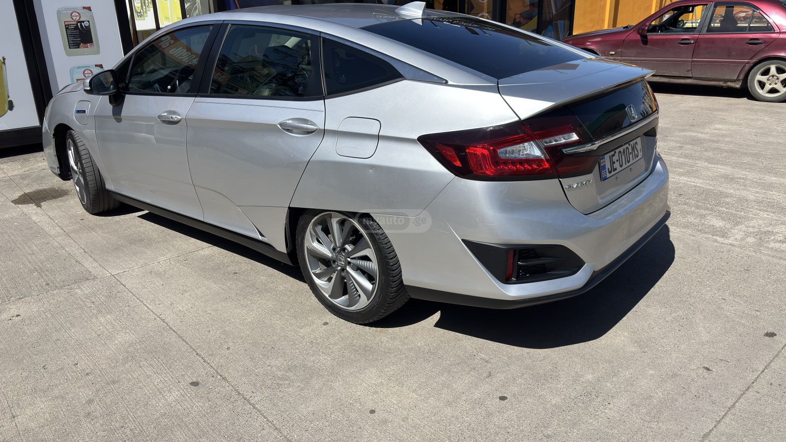 Honda Clarity - фото 4