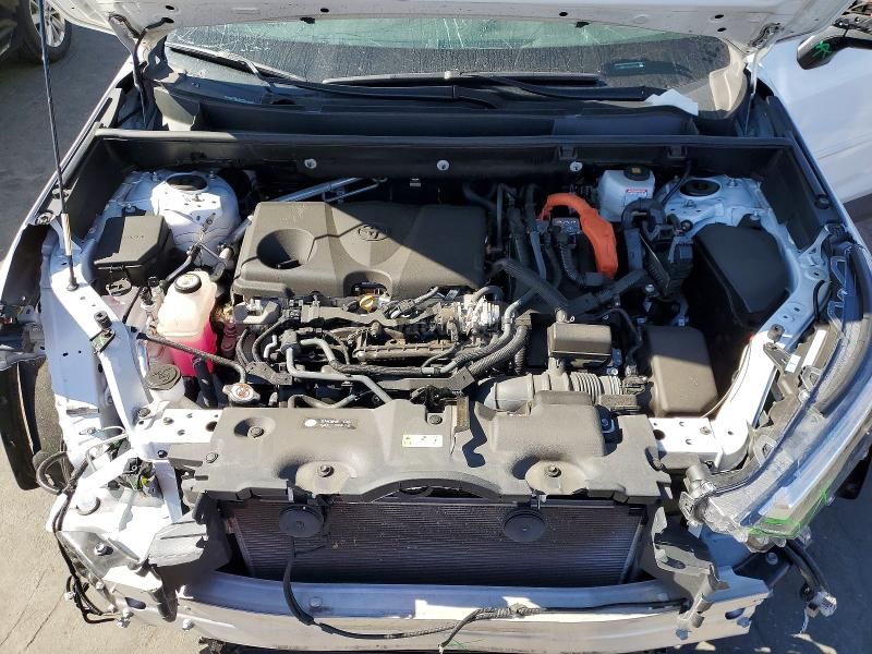 Toyota LE 4dr All-Wheel Drive Automat — миниатюра 6