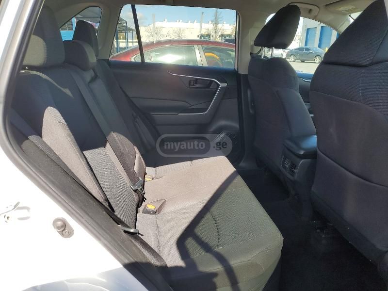 Toyota LE 4dr All-Wheel Drive Automat — миниатюра 8