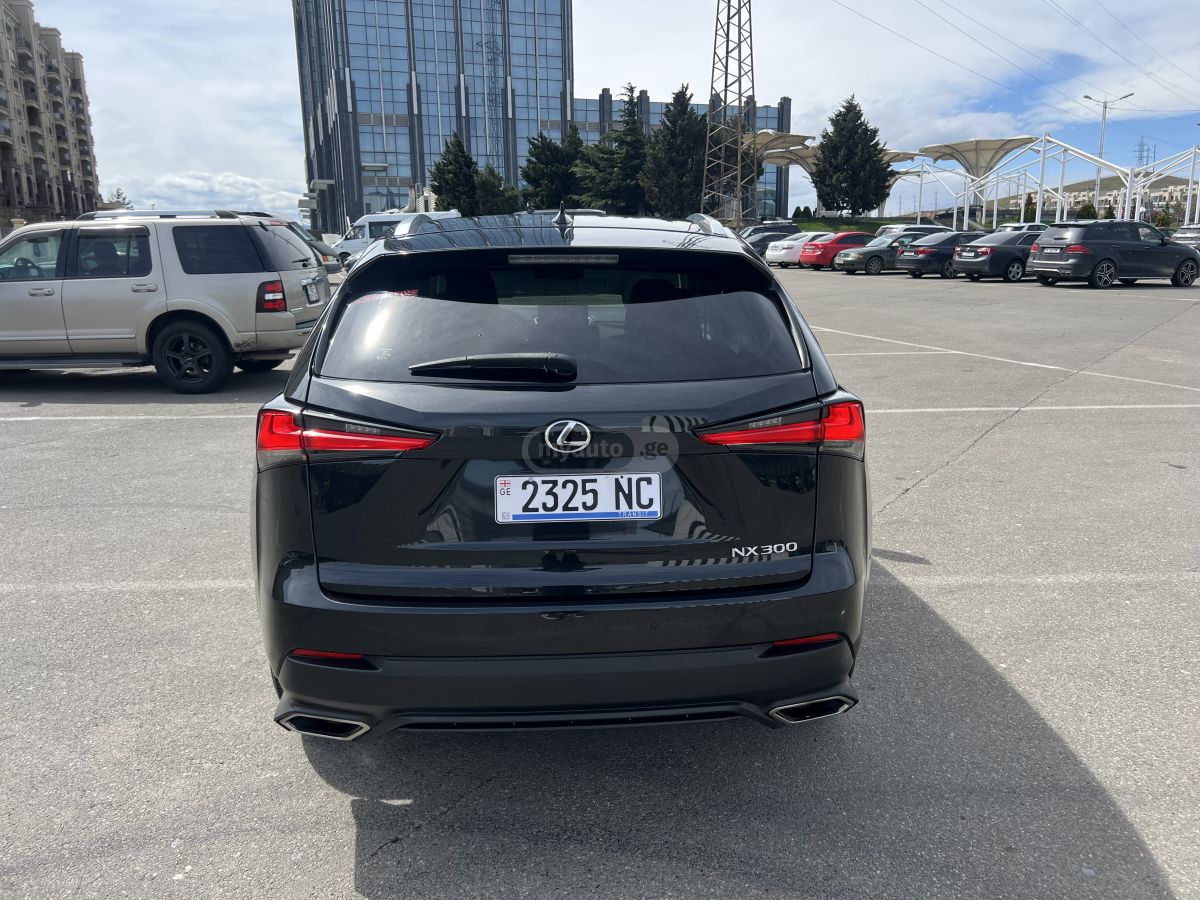 Lexus NX 300 - фото 6