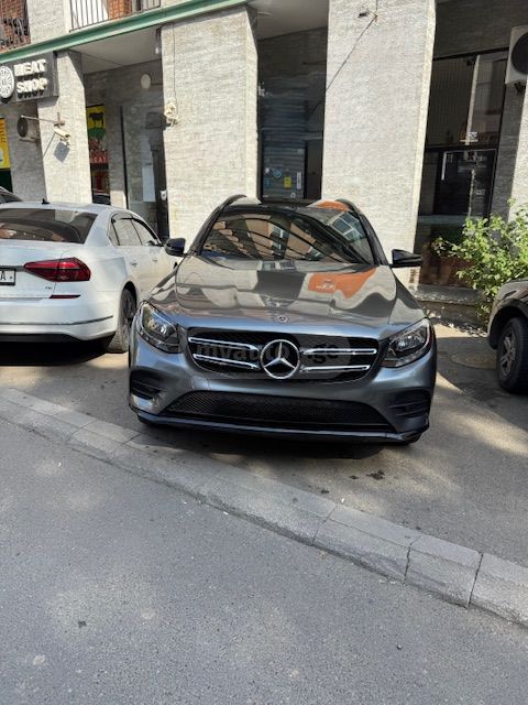 Mercedes-Benz GLC 300 - фото 2