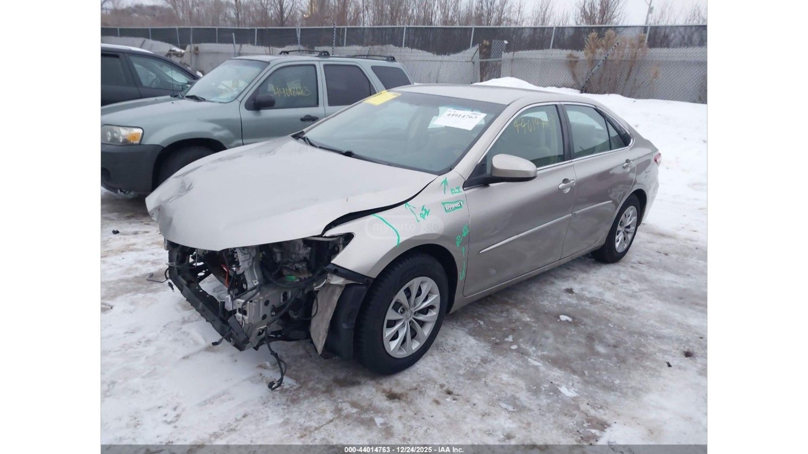Toyota Camry - фото 7
