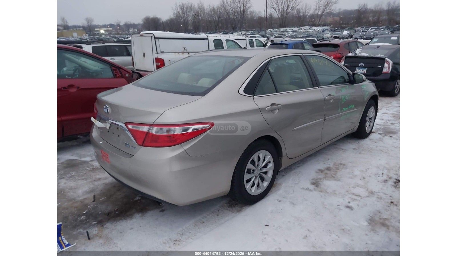 Toyota Camry - фото 9