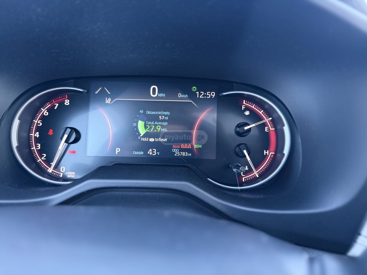 Toyota XLE 4dr All-Wheel Drive Automa — миниатюра 10