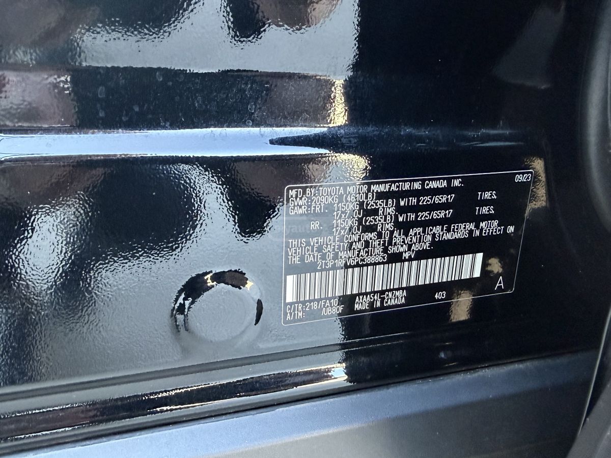 Toyota XLE 4dr All-Wheel Drive Automa — миниатюра 15