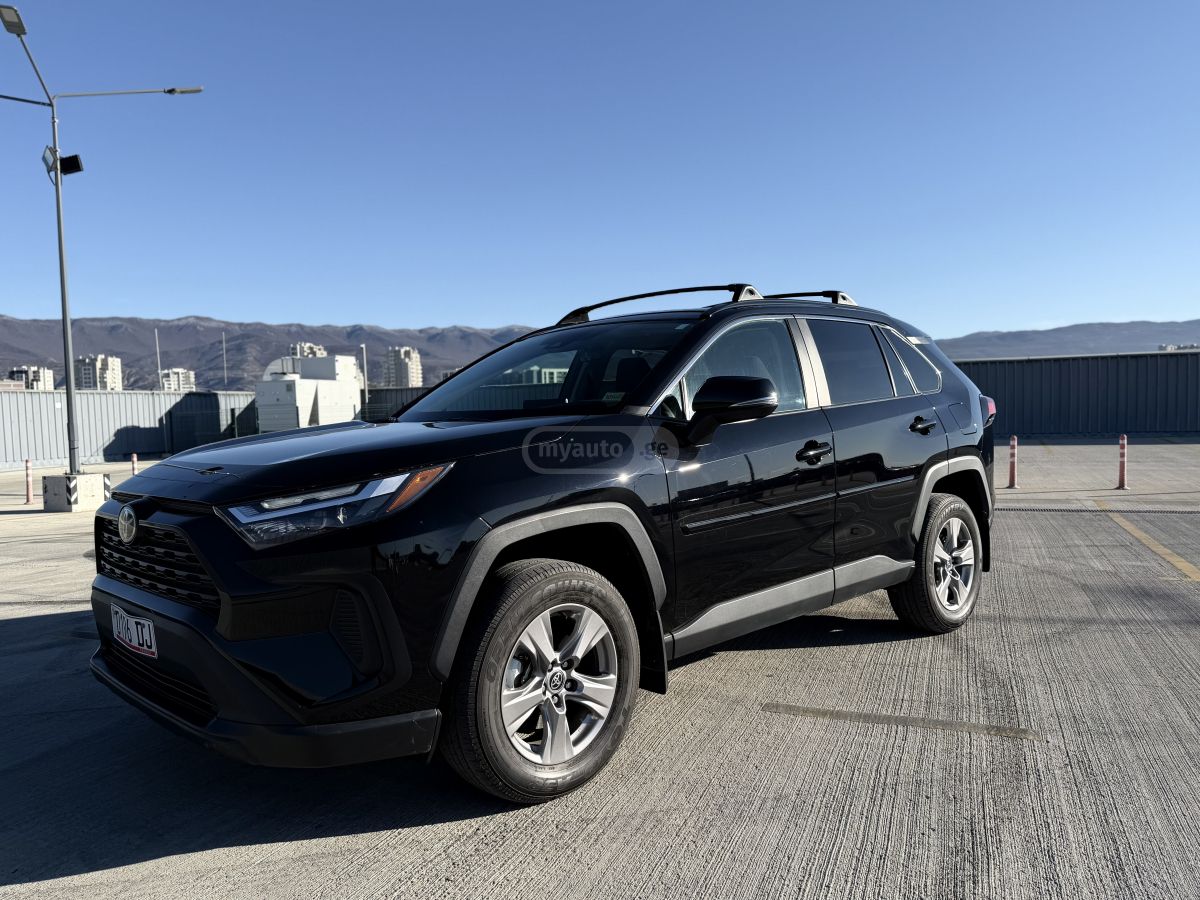 Toyota XLE 4dr All-Wheel Drive Automa — миниатюра 2