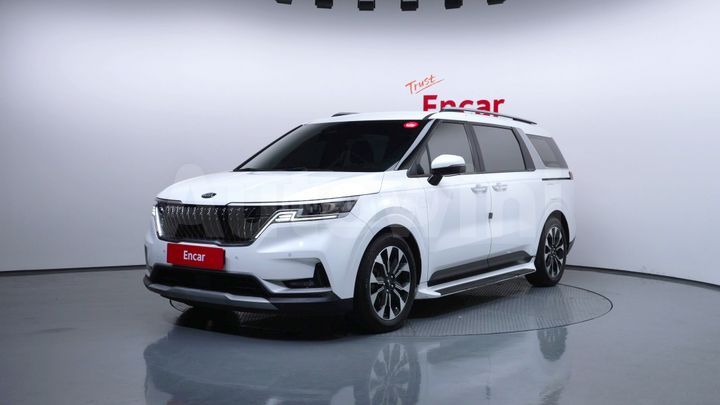 Kia Sedona - фото 1