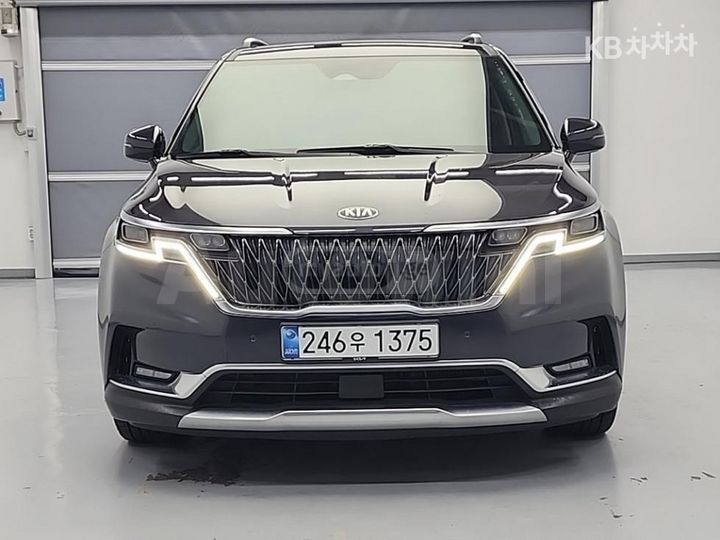 Kia Sedona - фото 2