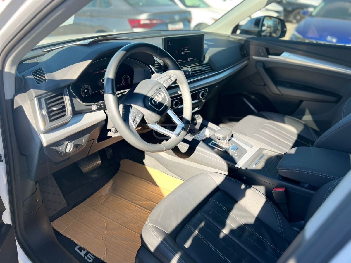 Audi 45 Premium 4dr All-Wheel Drive — миниатюра 3