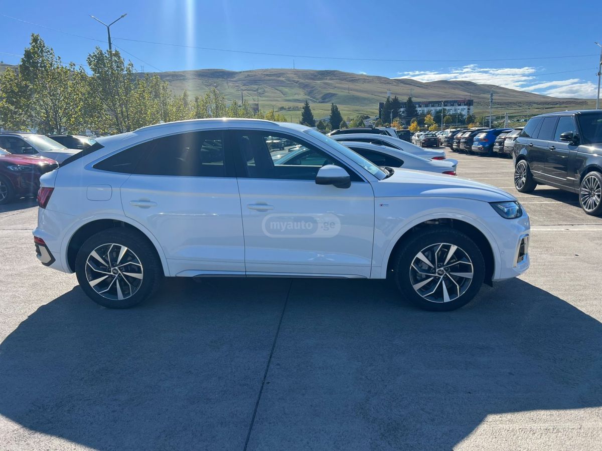 Audi 45 Premium 4dr All-Wheel Drive — миниатюра 7