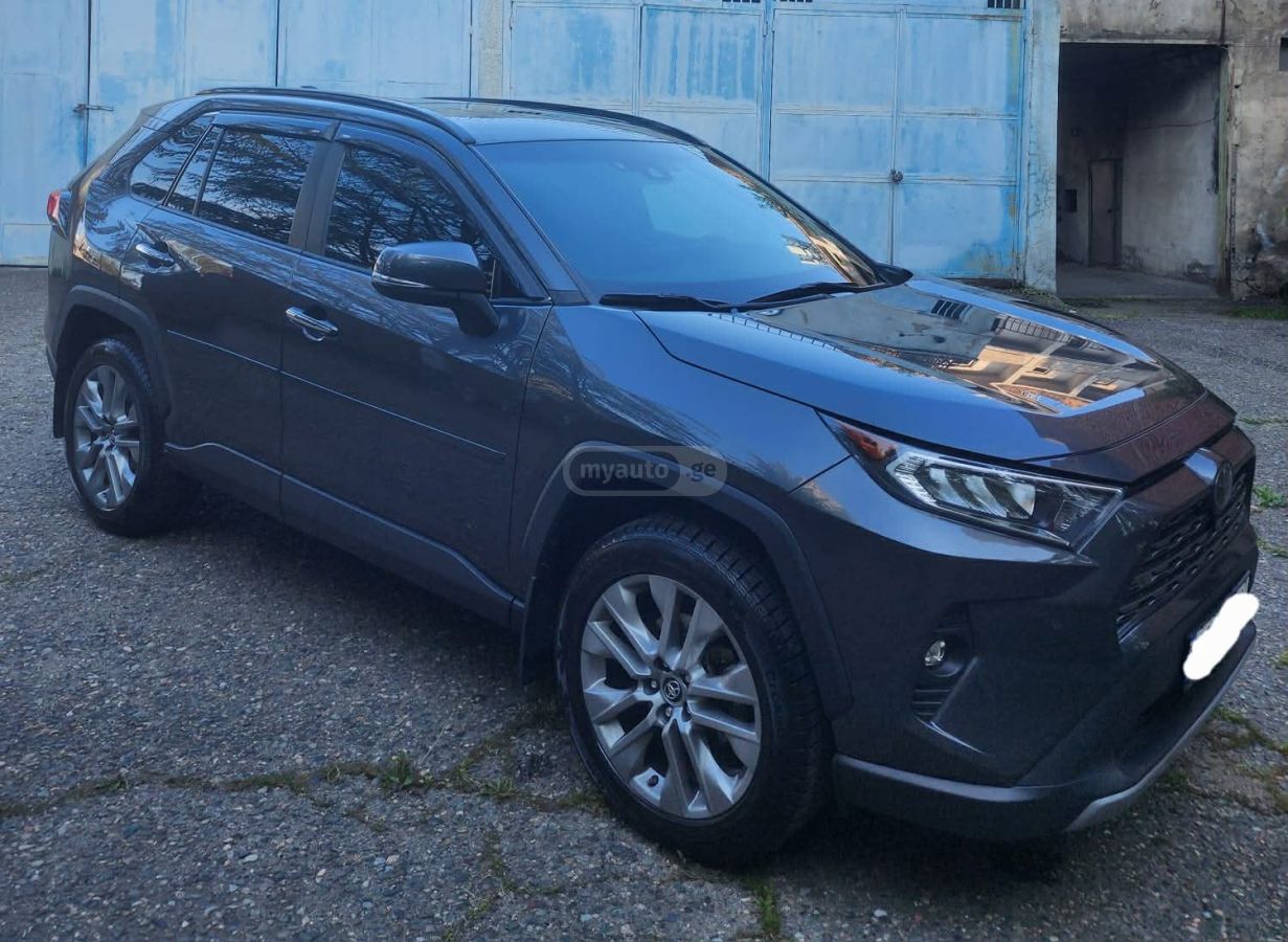 Toyota Rav 4 - фото 2