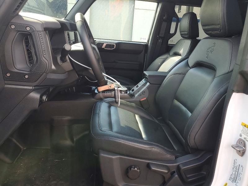 Ford Bronco - фото 7