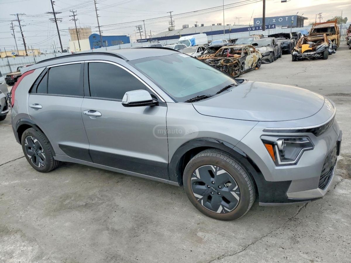 Kia WIND — миниатюра 4