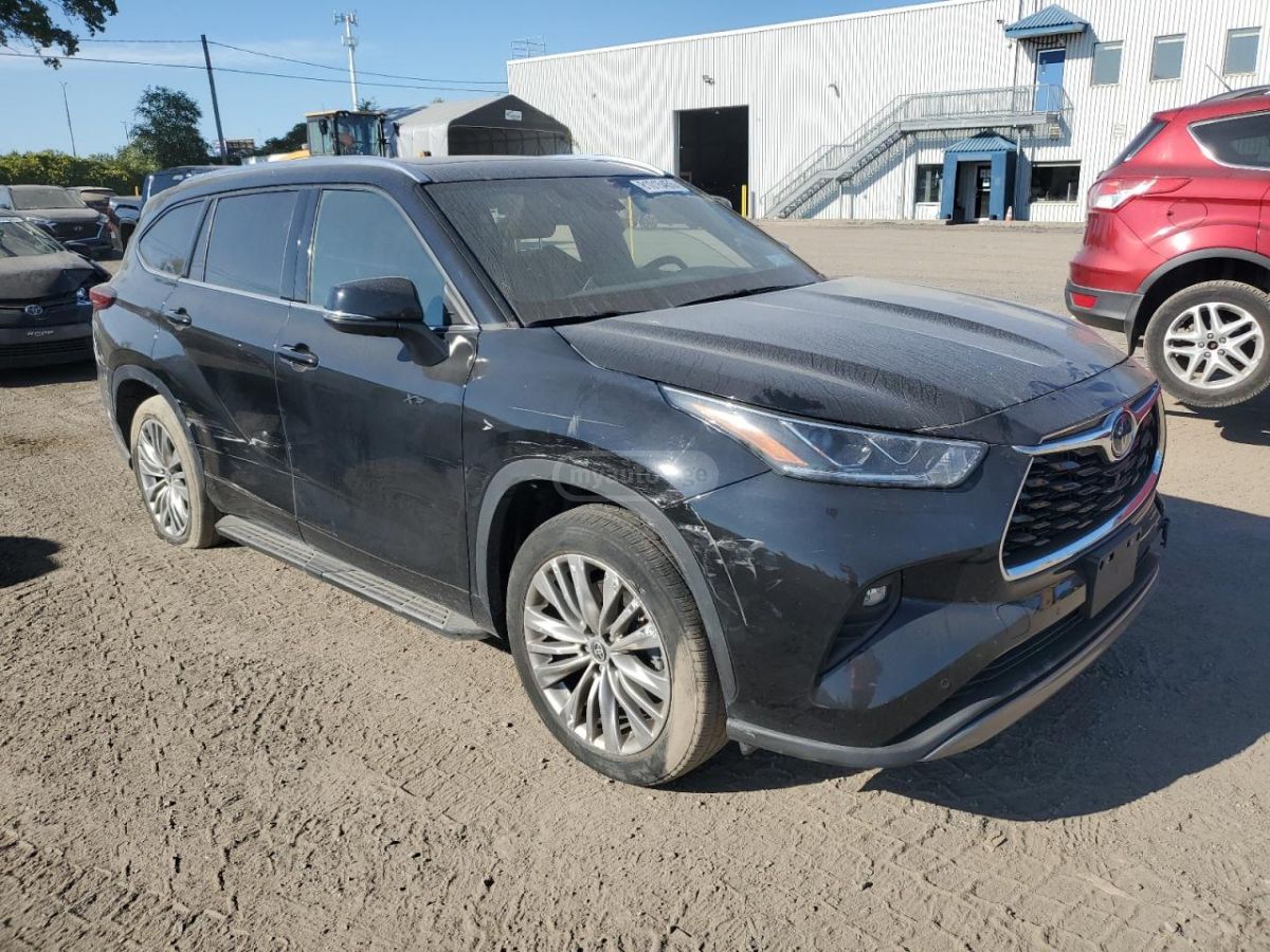 Toyota Highlander - фото 4