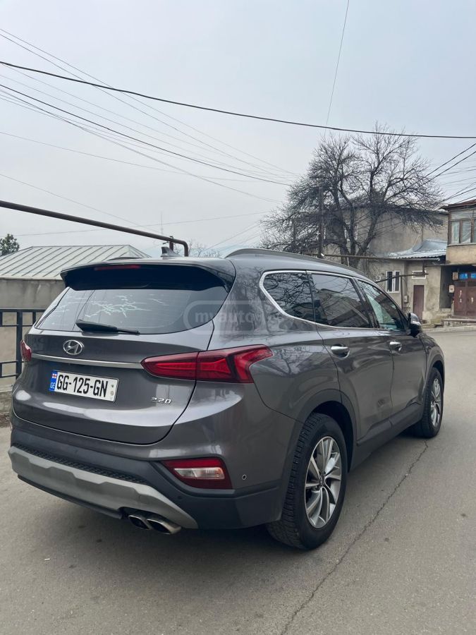 Hyundai Santa FE - фото 2