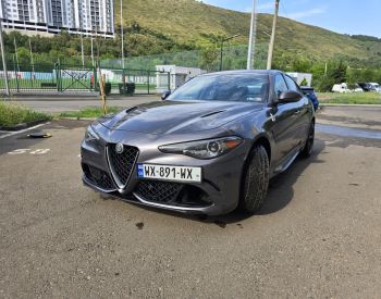 Alfa RomeoGiulia