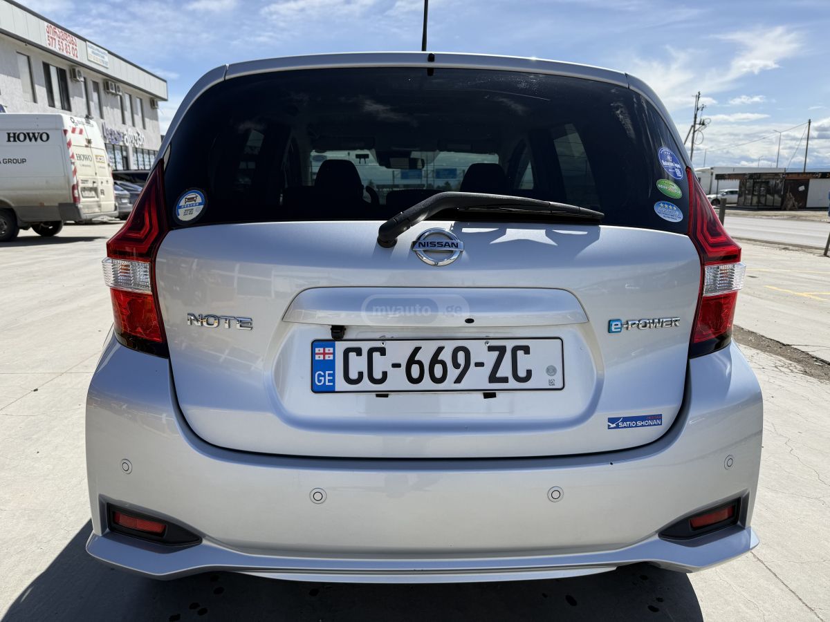 Nissan Note - фото 6
