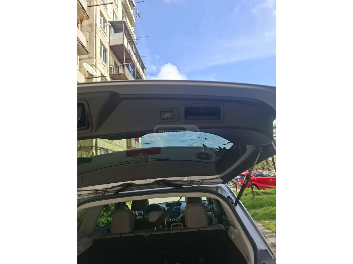 Subaru Forester - фото 2