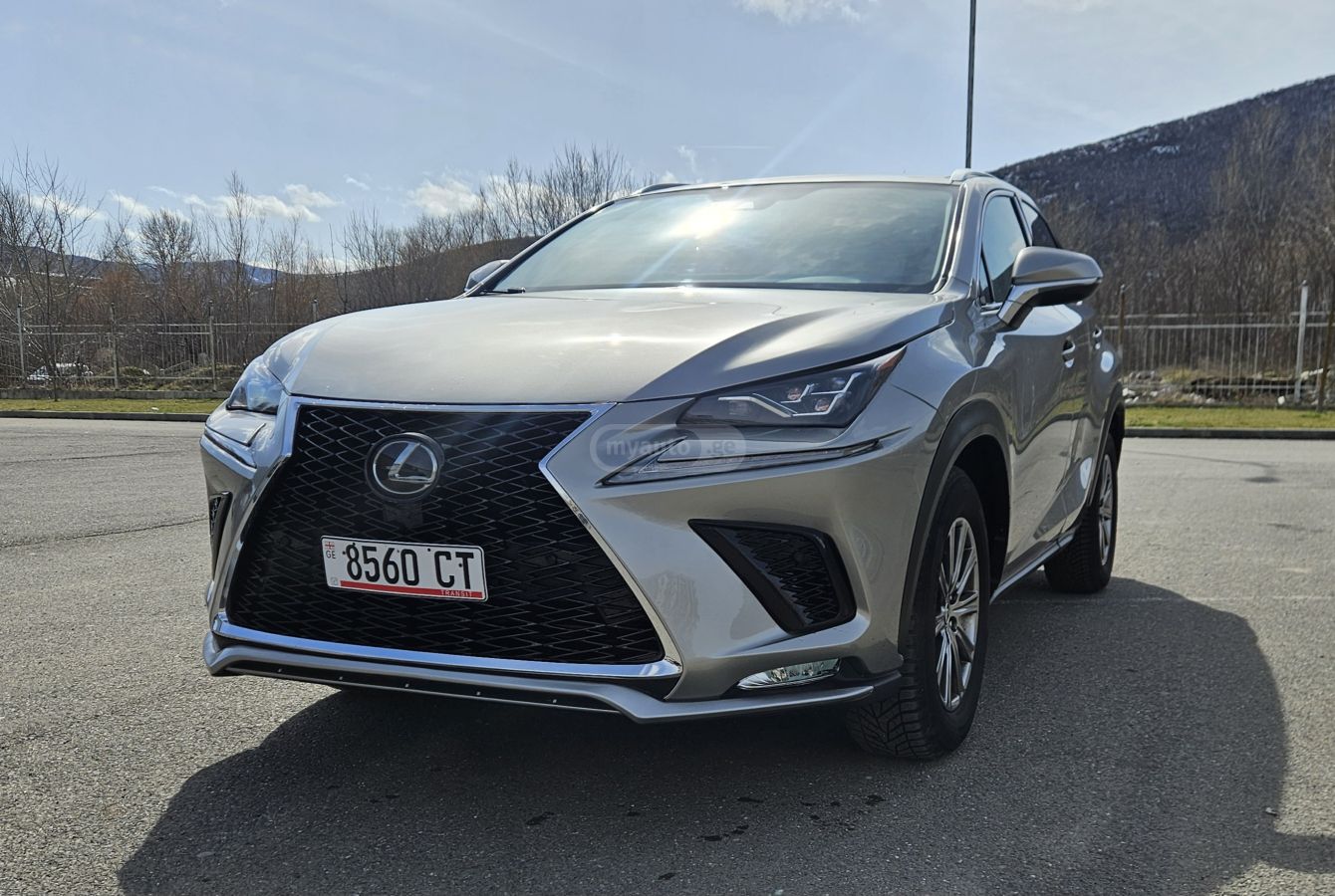 Lexus NX 300 - фото 1