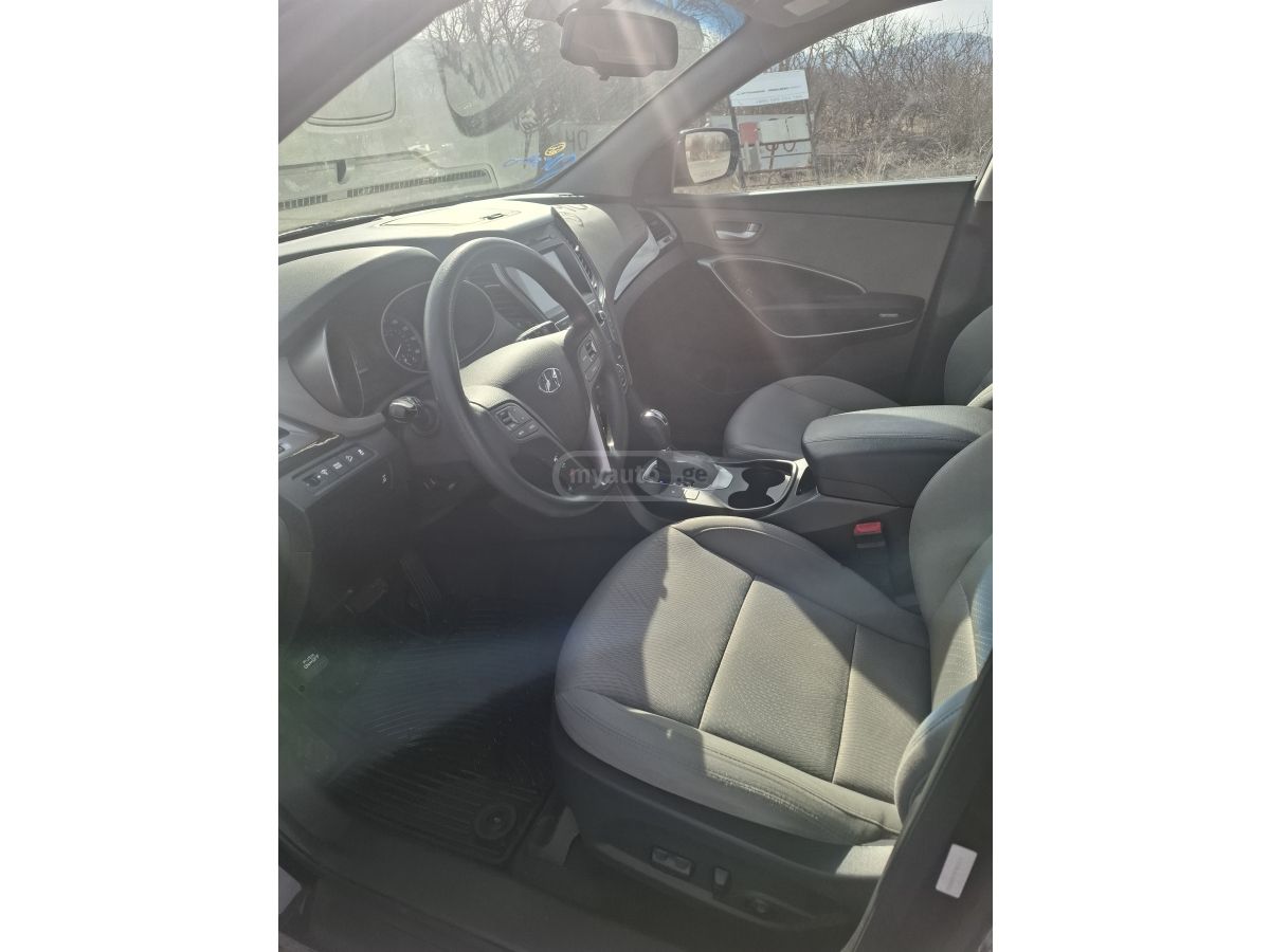 Hyundai Santa FE - фото 7