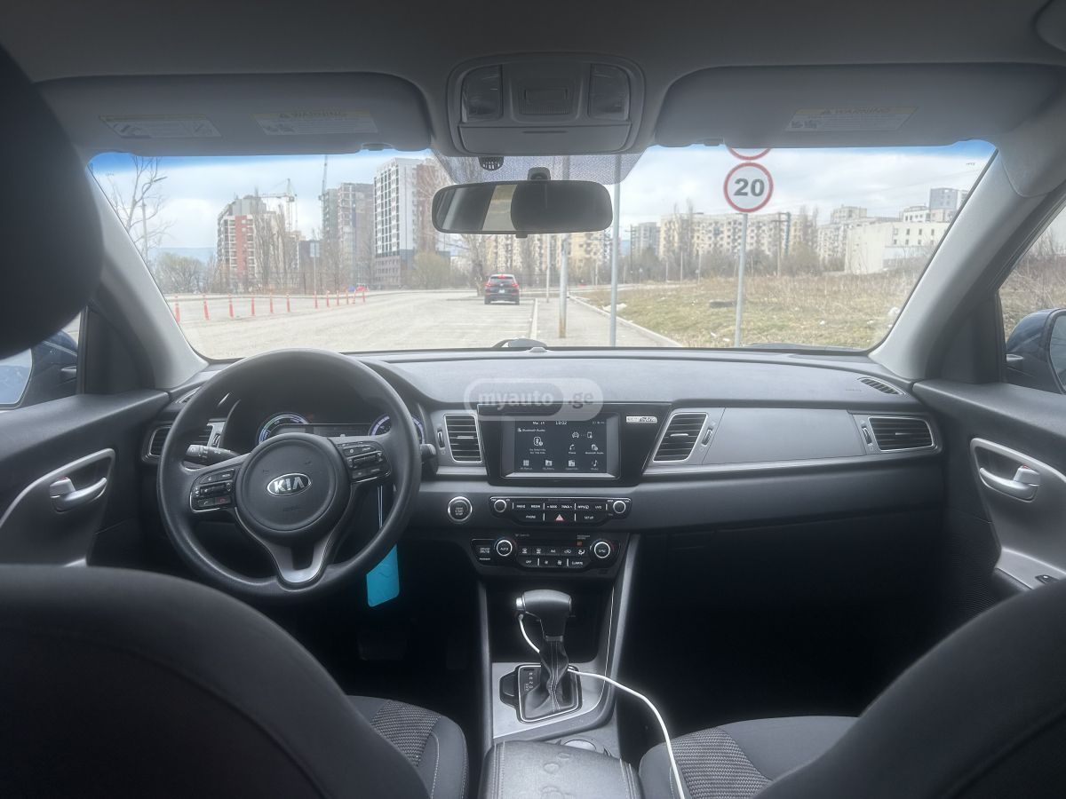 Kia Niro - фото 2