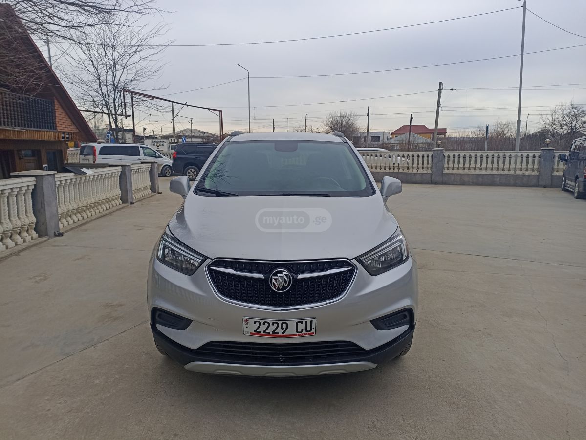 Buick Encore - фото 1