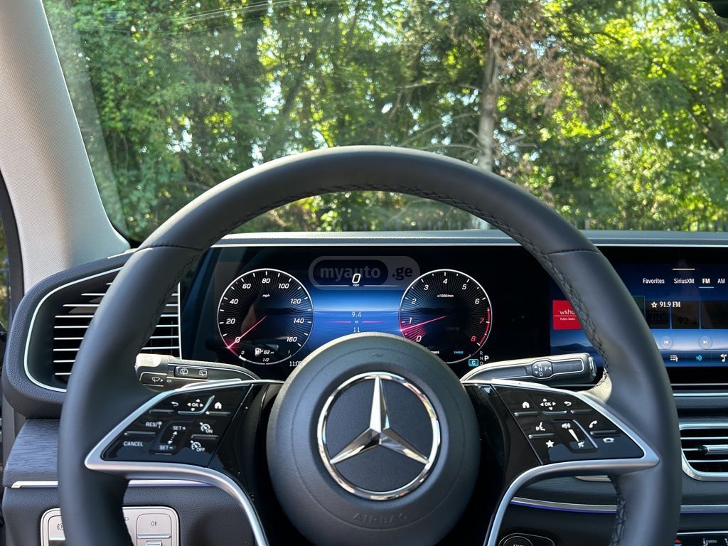 Mercedes-Benz GLE 350 - фото 4