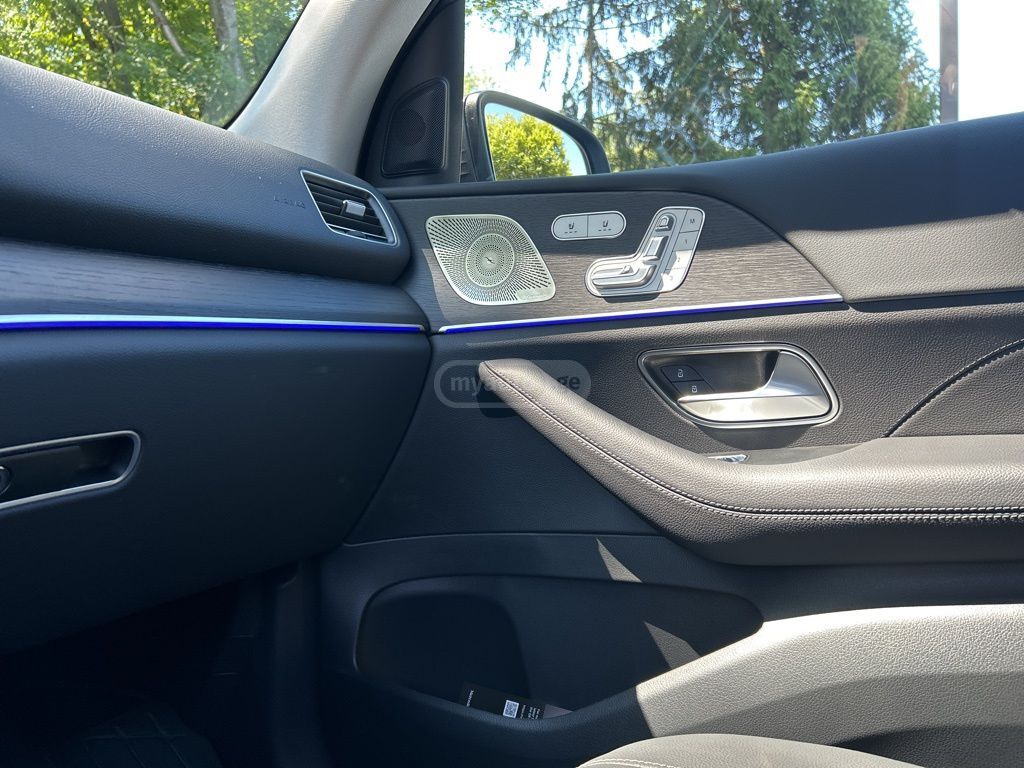 Mercedes-Benz GLE 350 - фото 5