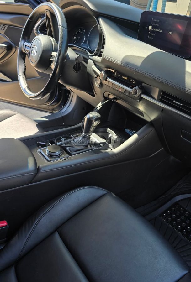 Mazda Mazda 3 - фото 5