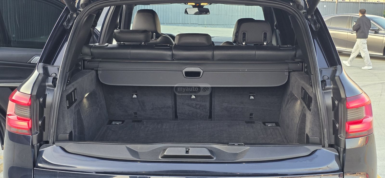 BMW X5 - фото 11