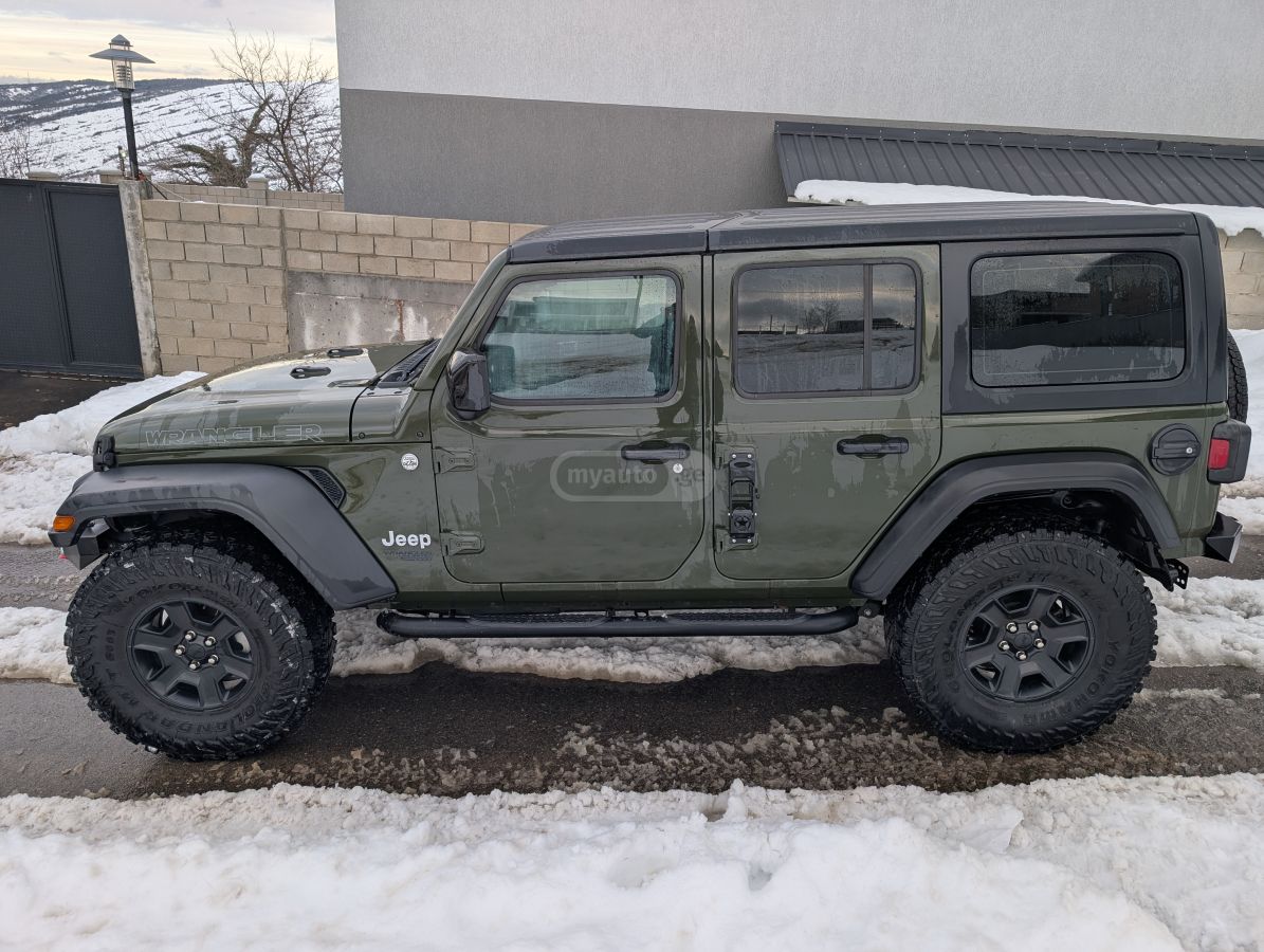 Jeep Wrangler - фото 3