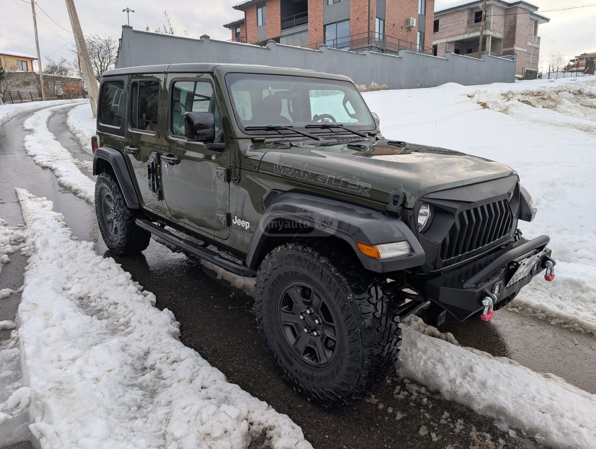 Jeep Wrangler - фото 8