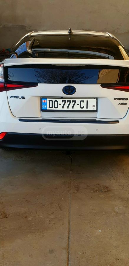 Toyota Prius - фото 12